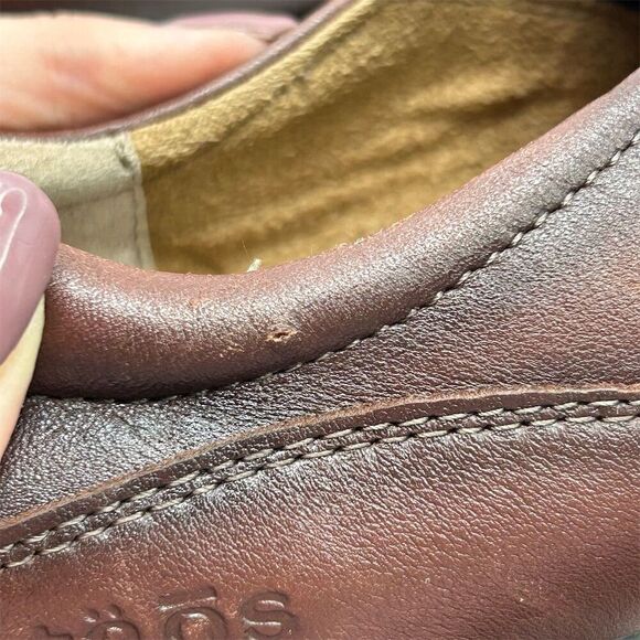 Taos Encore Women's Brown Leather Slip-On Loafers Size 9.5 Casual Fall Buttons - Picture 14 of 14